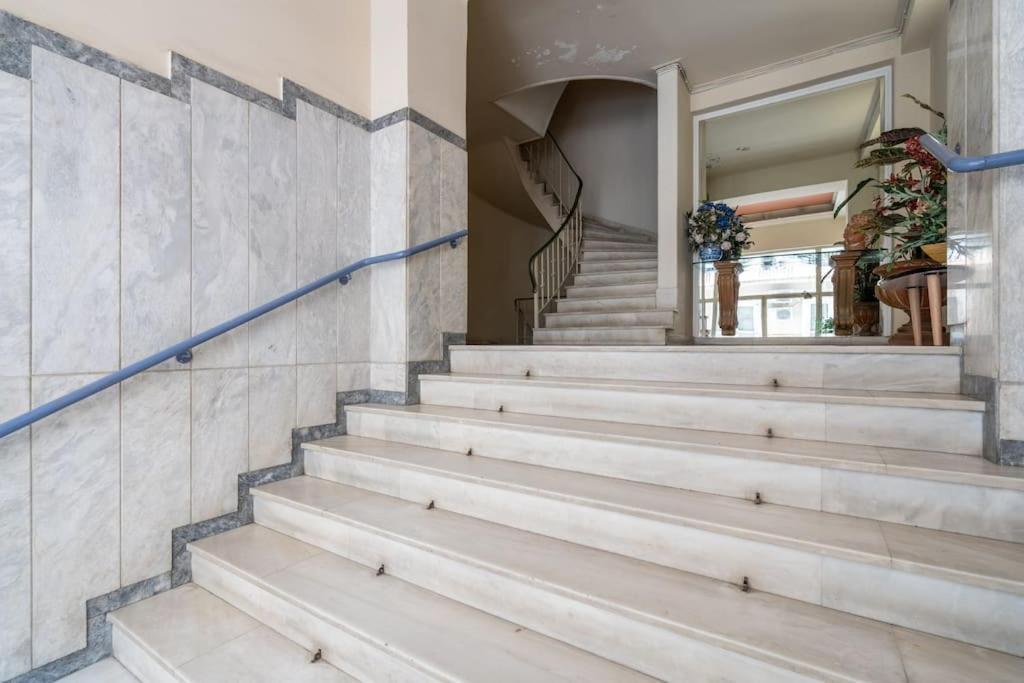 Urban Elegance In Kolonaki Apartment Athens Exterior photo